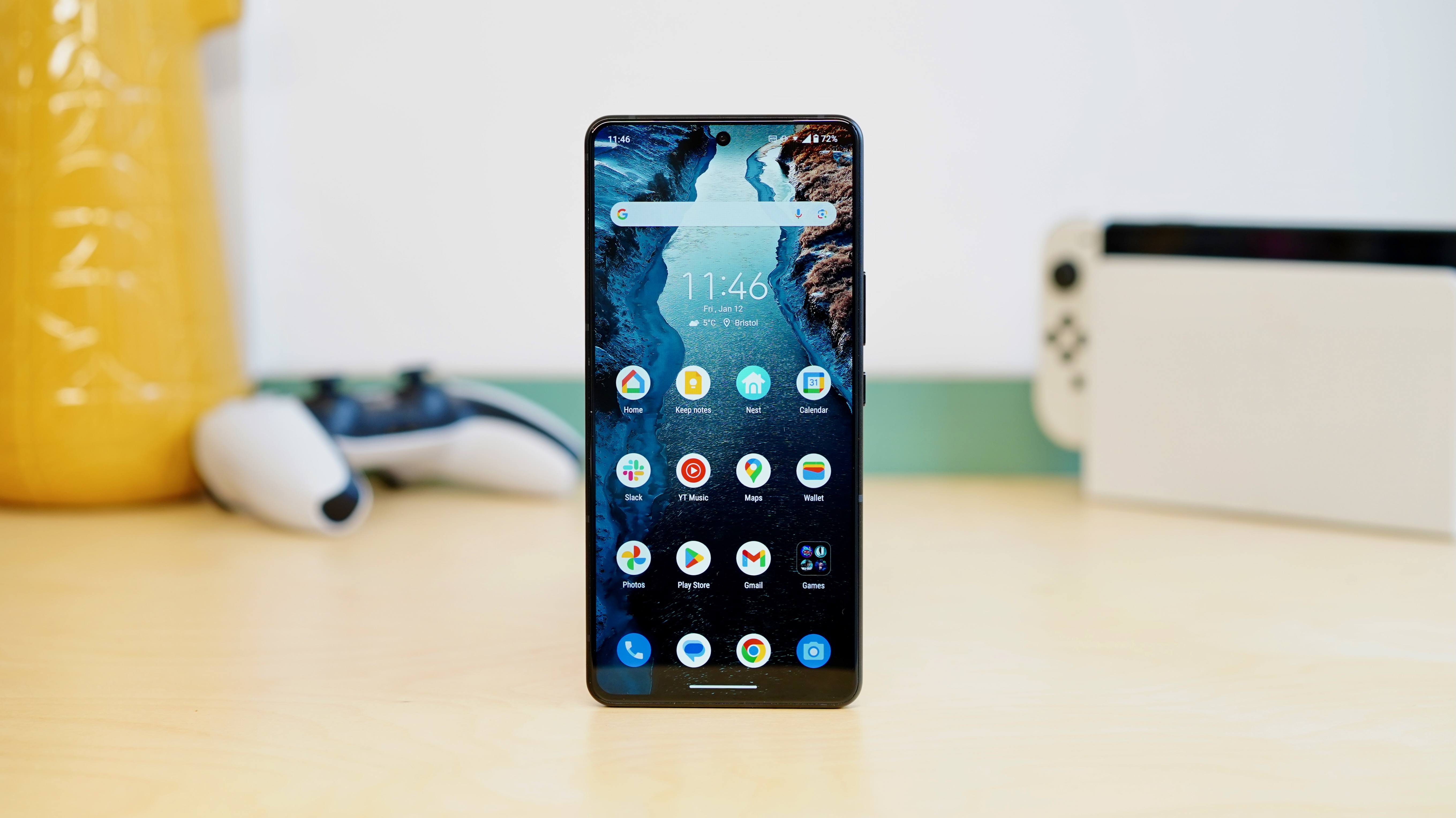 Asus ROG Phone 8 Pro screen