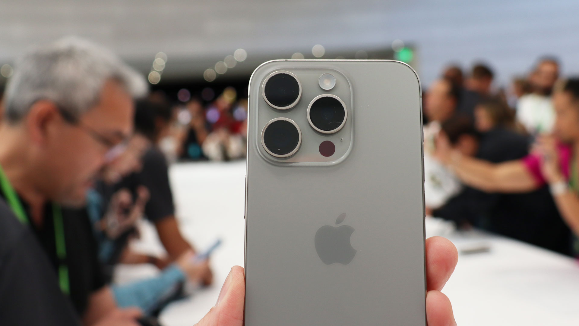 iPhone 15 Pro Max