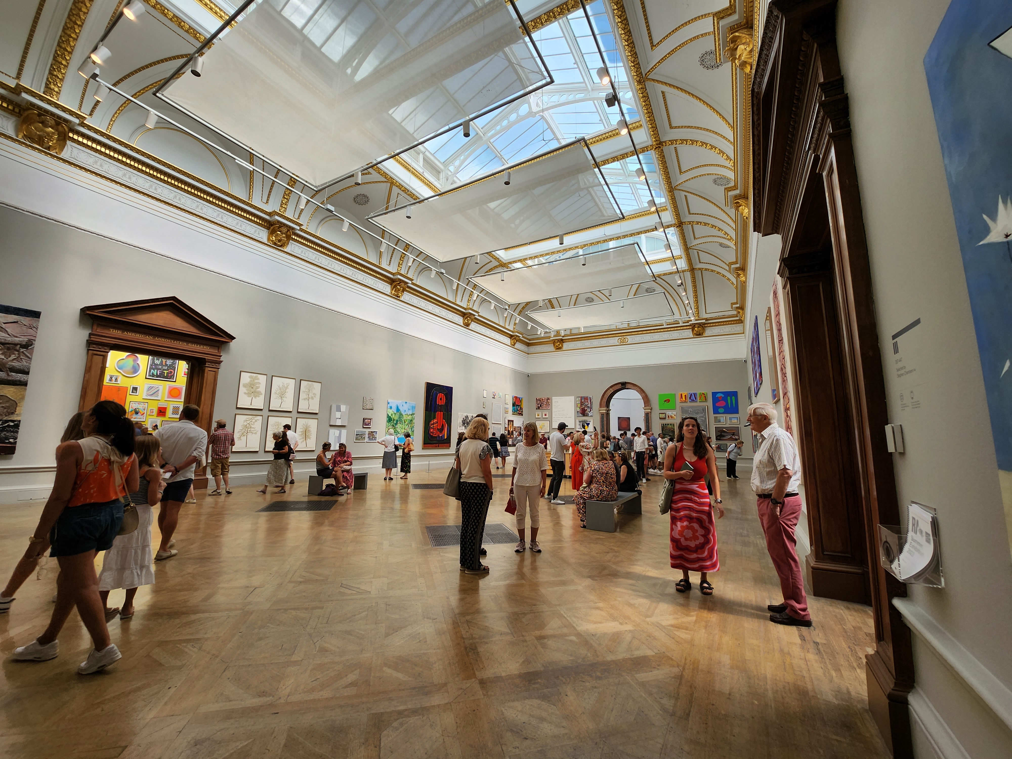 Samsung Galaxy Z Flip 4 camera sample art gallery ultrawide