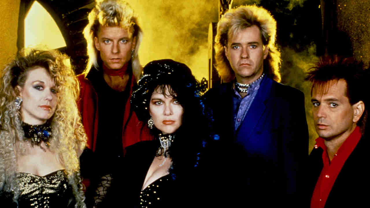 Heart posing for a photograph in 1985