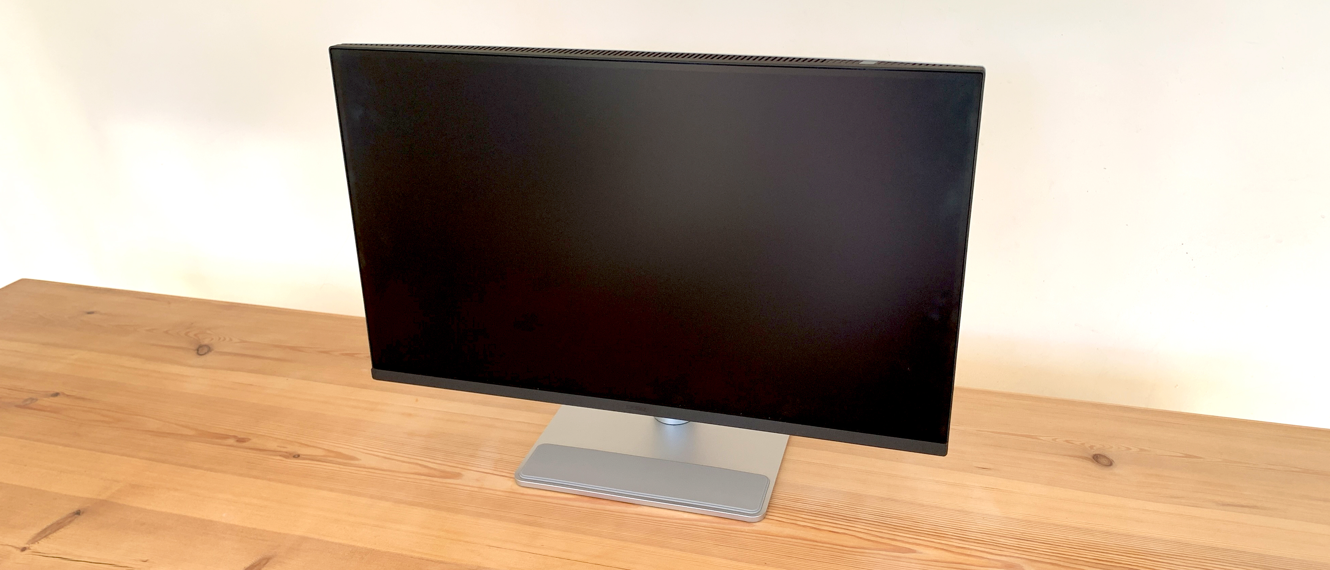 BenQ MA270U monitor