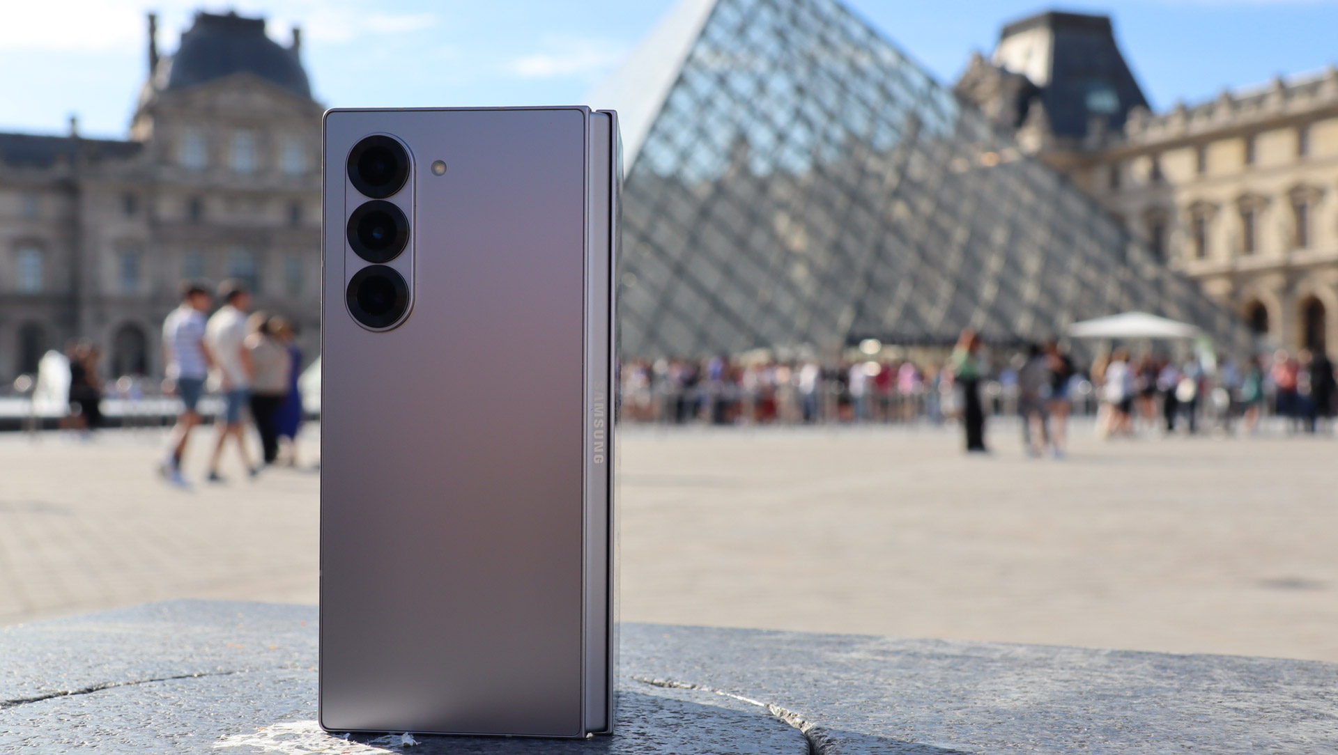 Samsung Galaxy Z Fold 6 REVIEW