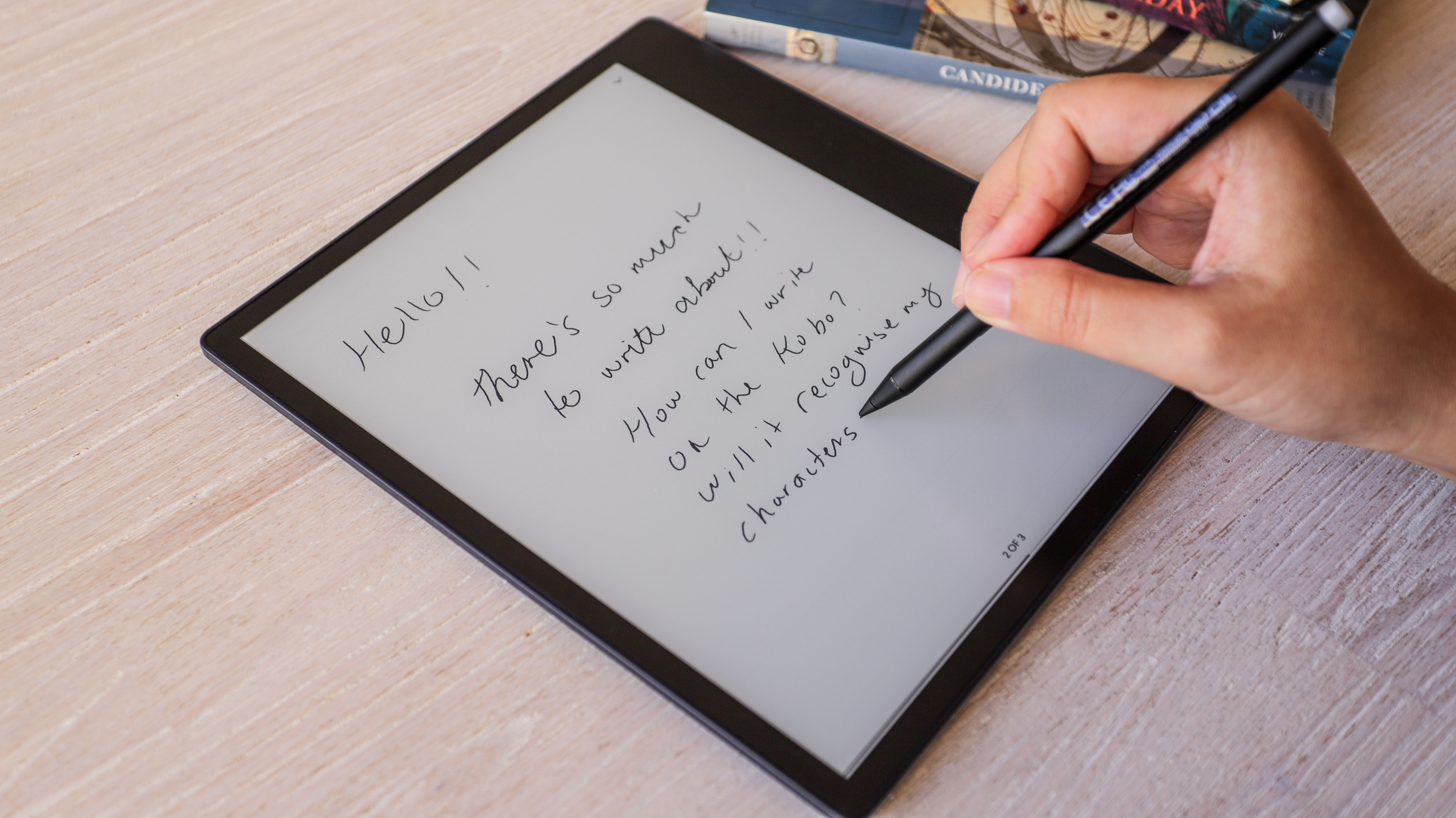 Kobo Elipsa 2E with the Kobo Stylus 2